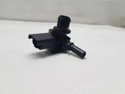 Válvula de vácuo Peugeot OEM 9810806380 - Usado
