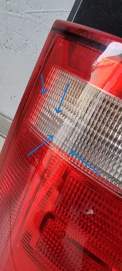 VW Transporter T6 15 - Feu Arrière Gauche