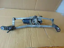 Etupyyhkijän moottorimekanismi Renault Clio III