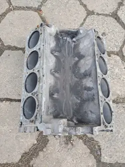 Motorblok OEM 1170111401 Mercedes W126 5.0L