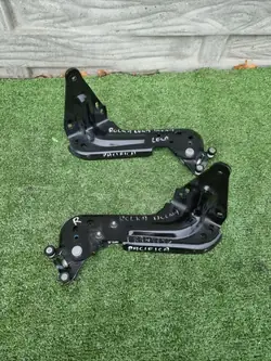 Rodillo Puerta Inferior Izquierdo Trasero Chrysler Pacifica II OEM