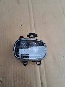 DRL Halógeno Derecho OEM 261550862R