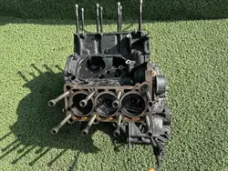 Audi A6 C5 2.5 TDI Bar motorpelare AKN OEM
