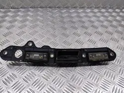 Takaluukun verhoilu VW Touran 1.9 TDI