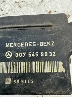 RELAIS DE BOUGIE MERCEDES E-CLASS W124 93-97 0075459932