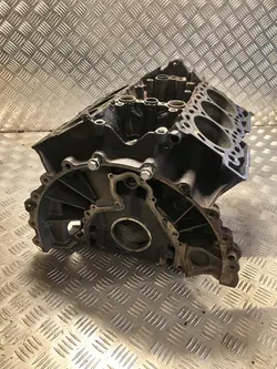 Moottorilohko OEM 9H2Q-6675-BE Range Rover Sportille