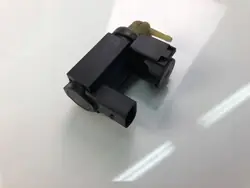 Válvula Solenoide Volvo XC60 OEM 14511852 Usada