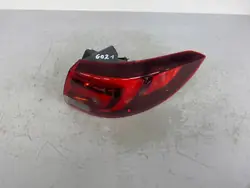 Feu arrière droit Opel Astra K 15-22 OE 39077377