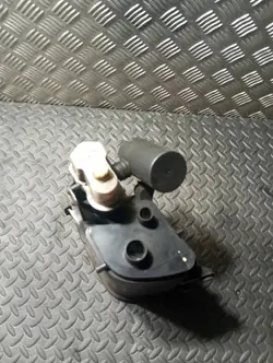 BMW 5 (F10) F07F10US DPF 4.4L Gas 300kW 2011