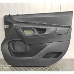 OEM 9818643177 Moulure Portière Droite Peugeot Partner