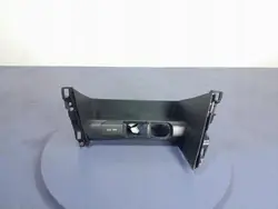 Kia Ceed III Lift USB 12V Aansluiting OEM 84682-J7000