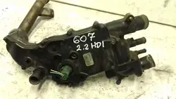 Boîtier de thermostat Peugeot 607 2.2 HDI
