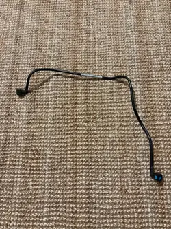 Cable MY83-9a228-aa para Aston Martin DBX - Usado