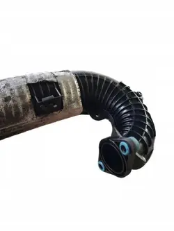 Intercoolerpijp OEM 7689557700 voor Volvo V50 2.0L