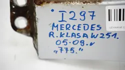 Aile avant gauche OEM 360178324 pour Mercedes W251