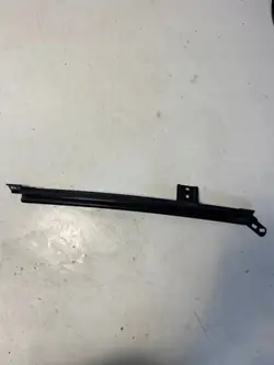 Moldagem vidro porta traseira Land Rover Evoque OEM K8D2255A62BC