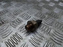 Sensor pressão combustível OEM 28389853 para Nissan Navara D23