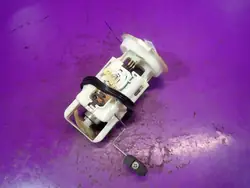 Polttoainepumppu BMW E46 01-06 2.2 170HV 1184165 4 Pin