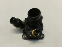 Alojamento termóstato Volvo OEM 32257851 - Usado