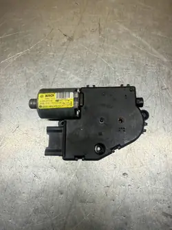 Moteur de toit ouvrant Audi OE 8R0959591A - Occasion