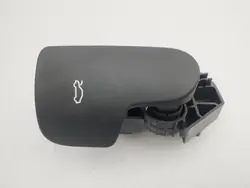 Poignée d'ouverture capot Audi Q3 OEM 83C823633