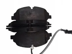 Plaquettes de frein avant OEM BK31-2K021-AE pour Ford