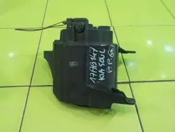 KIA OEM 17AB147 38 halogenstrålkastare höger sida