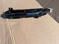 Volvo V40 DRL LED Lamppu Oikea 2 Pin