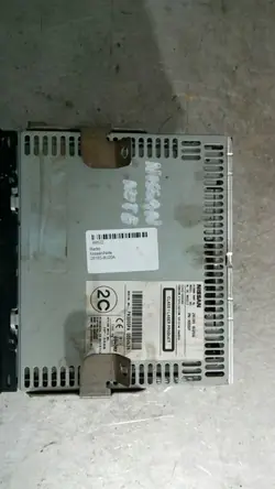 Radio Nissan Note E11 OEM 28185-9U20A - Occasion