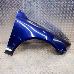 Fram Höger Skärm VW Touareg 3.2L 7L6821102K