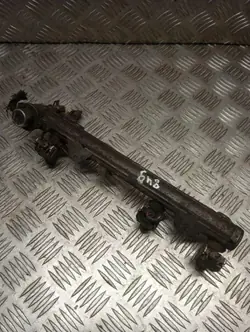 Rail d'injection SEAT OE 036133319AK - Occasion