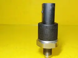 Capteur Pression Carburant OEM DRC101219 Mercedes