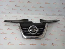 Grille avant OEM 620701KA6A pour Nissan Juke F15 2010-2013