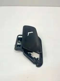 Vänster spolarfäste OEM A2318850665 för Mercedes SL R231