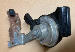 VW Passat CC Toeter OEM 7N0951223A - Gebruikte staat