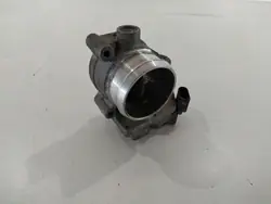 Kaasutin OEM 4E0145950 Audi A6 2.7L Diesel 2005