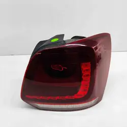 Luz trasera derecha VW POLO 1.6L diésel 2011 6R0945096AH