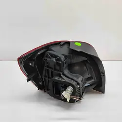 Feu arrière droit VW POLO 1.6L diesel 2011 6R0945096AH