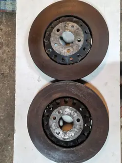 Jarrulevyt & Jarrupuristimet OEM 4M0615301AS 4M0615105BC