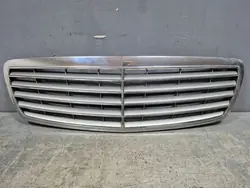 MERCEDES E-CLASS W211 02-06 GRIGLIA A2118800383