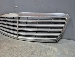 MERCEDES E-KLASS W211 02-06 GRILL A2118800383
