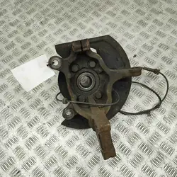 Nissan Juke (F15) Mozzo ruota anteriore sinistro 400151KK0A