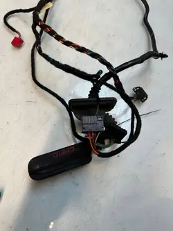 Skoda Rapid etuoven johtosarja OEM 5JH971120AN