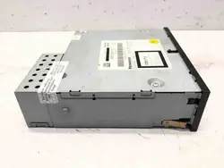 Käytetty Audi OE CD-vaihtaja OEM 8X0035110