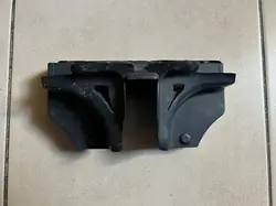 Joint Latéral Pilier B Gauche OEM 68271723A Jeep Wrangler