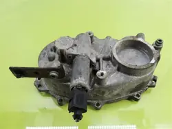 Couvercle de distribution VW Passat B6 OEM 06F103530