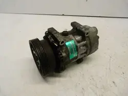Compresseur de climatisation Renault 7700111036
