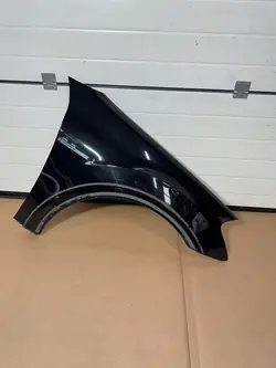 Fram höger skärm Mercedes ML W164 6.3 AMG