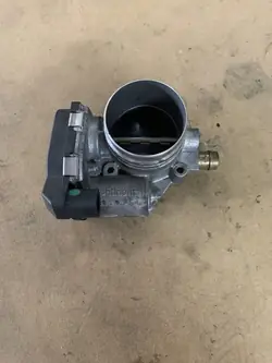 2013 BMW X3 F25 Drosselklappe 13547588625