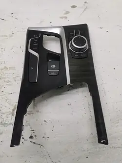 Center Tunnel Trim BMW 5 Serie G30 G31